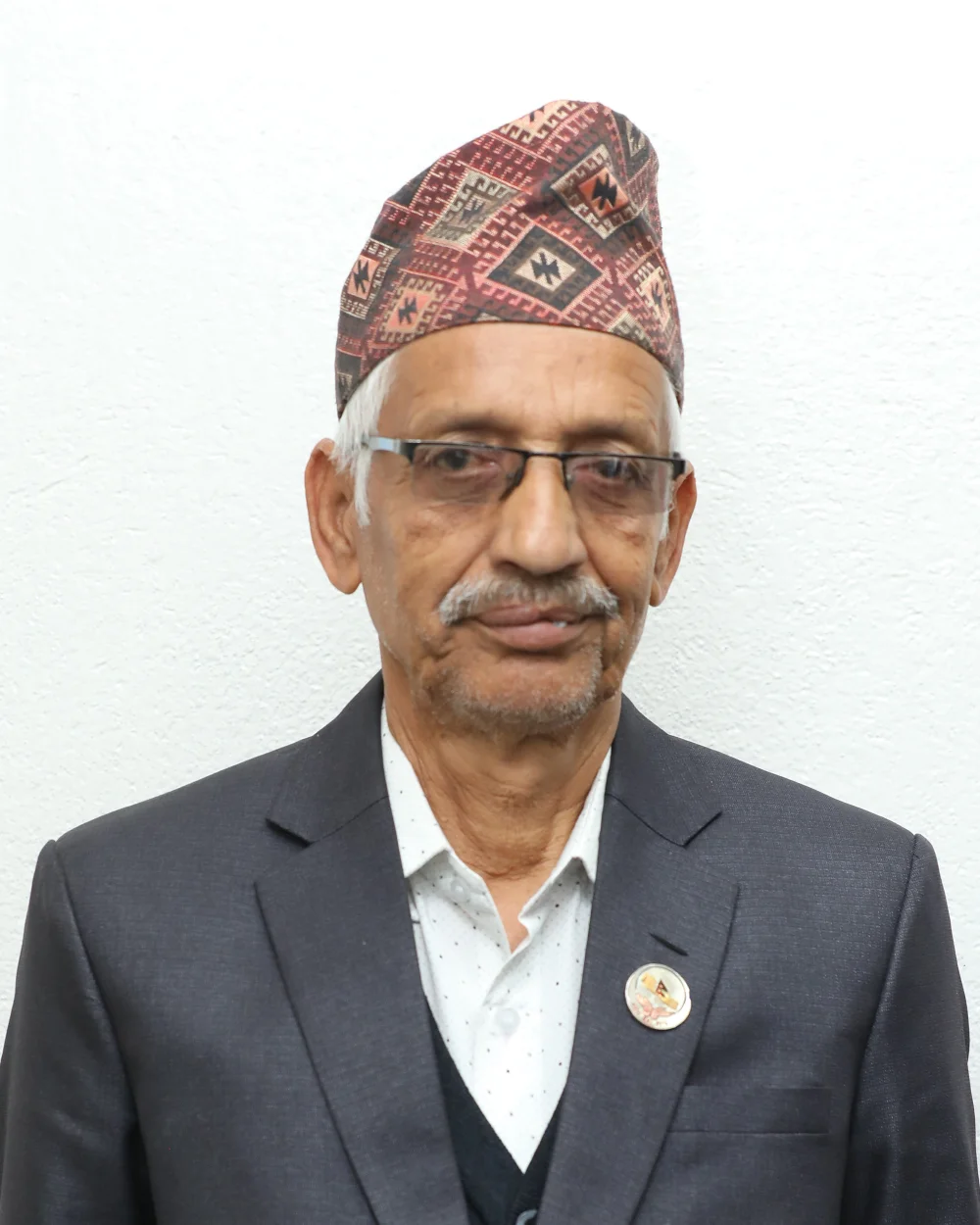 मा. वासुदेव घिमिरे
