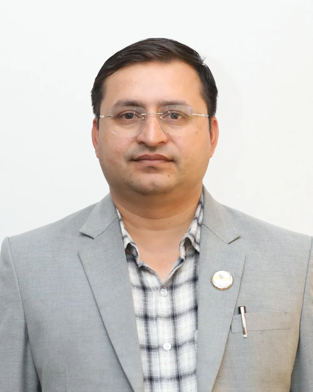 मा. यज्ञमणि न्यौपाने