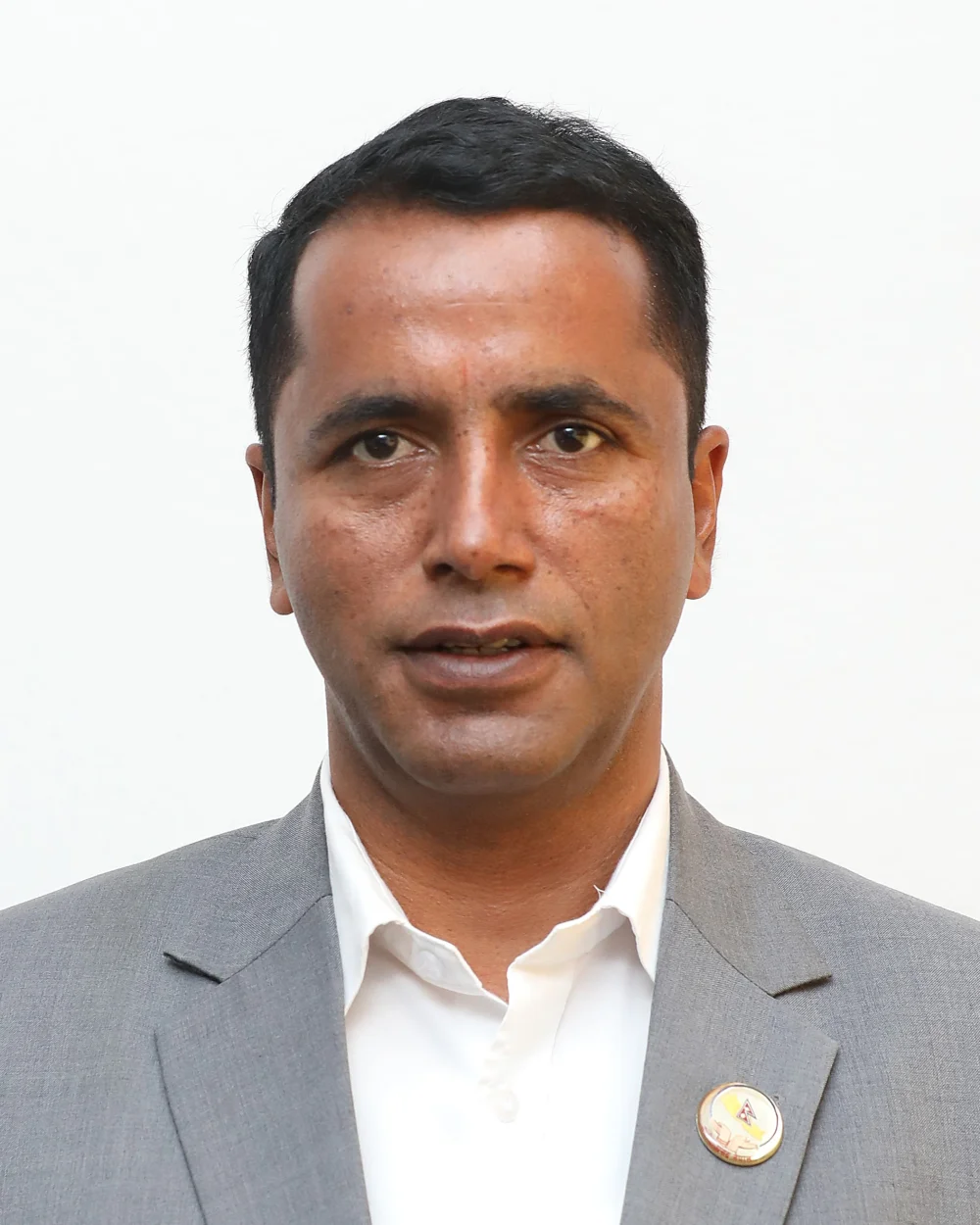 मा. युवराज दुलाल