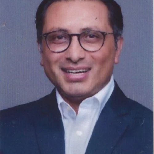 मा. मन्त्री स्वर्णिम वाग्ले