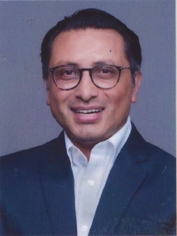 मा. मन्त्री स्वर्णिम वाग्ले