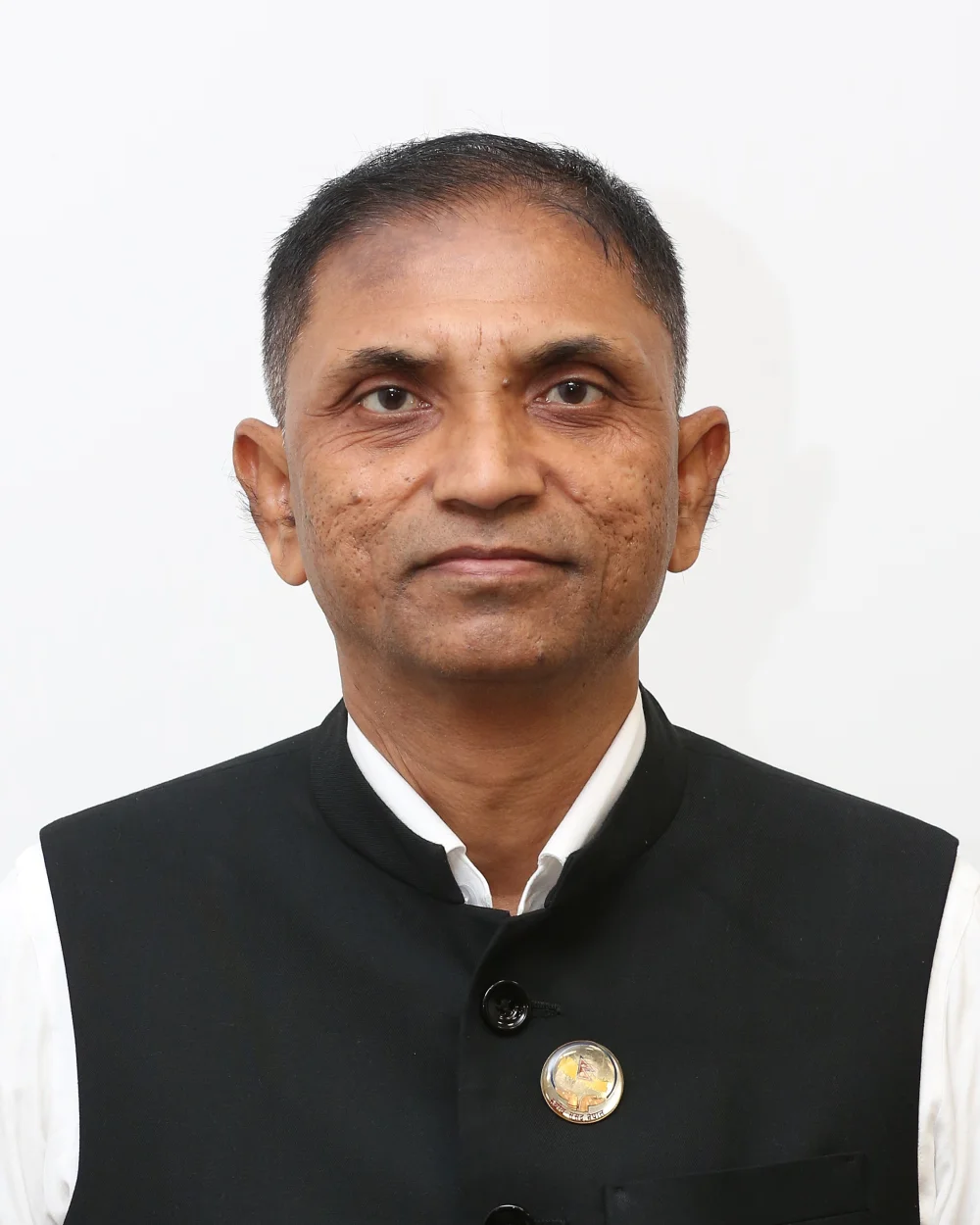 मा. राम विनोद यादव