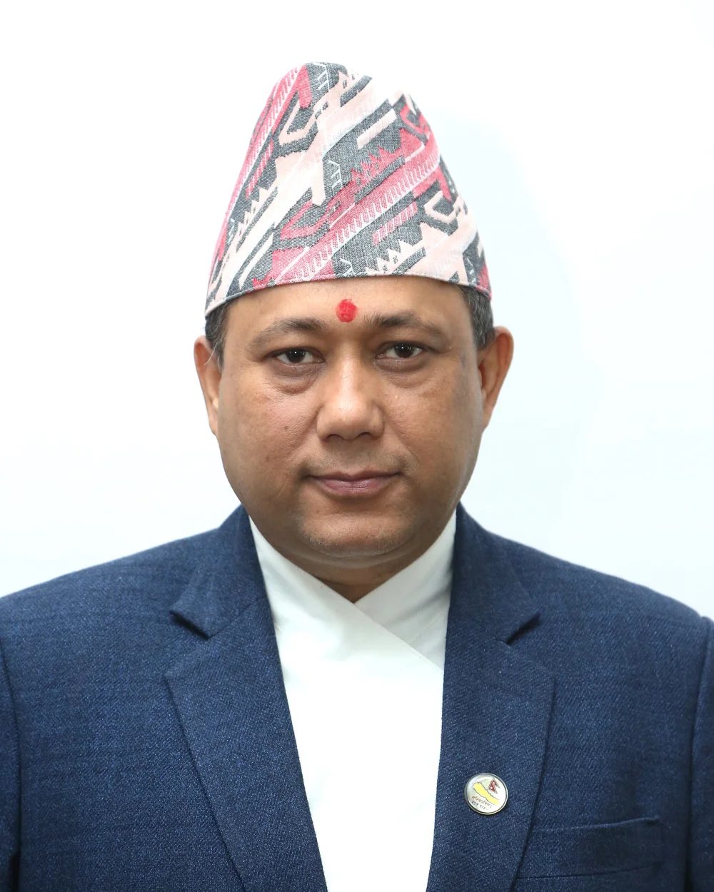 मा. मन्त्री शिशिर खनाल