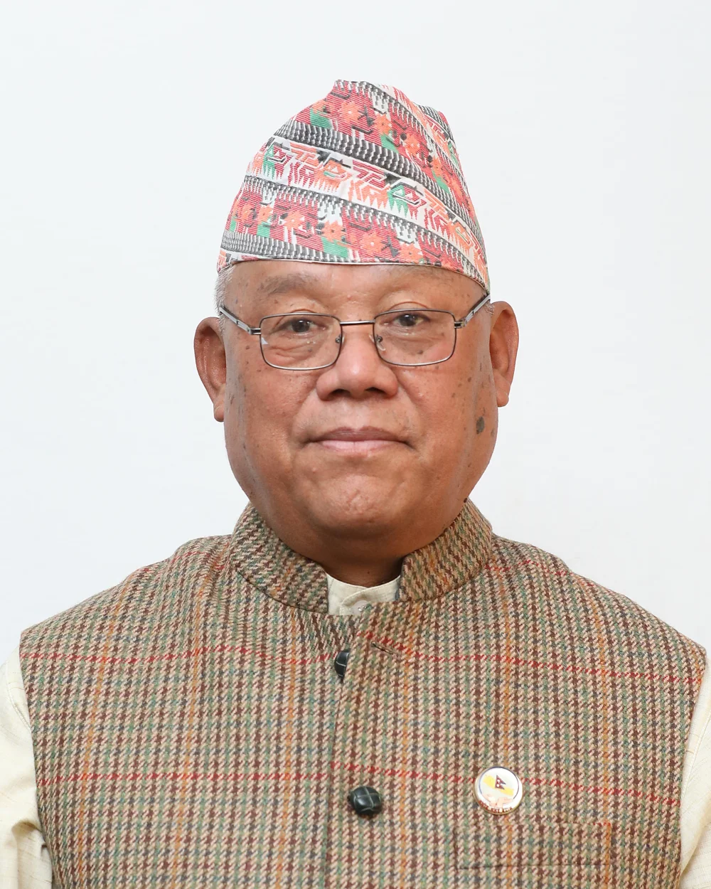 मा. भीष्मराज आङ्देम्बे
